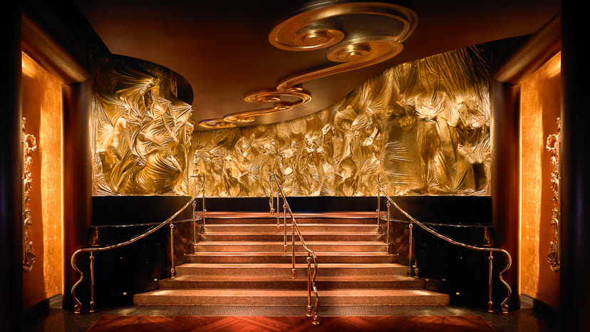 Xs nightclub shop